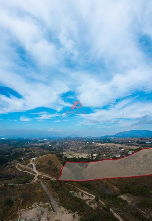 Foto 6 de Terreno en venta La Primavera Zapopan | 2,462 m² | Vista Panorámica