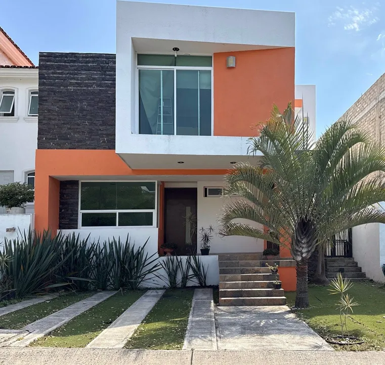 Casa Venta Casa fuerte, Tlajomulco de Zuñiga