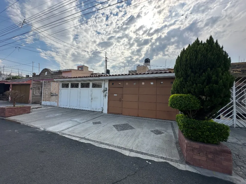 Foto 2 de Casa en venta en Blanco Y Cuéllar, Mirador, Guadalajara