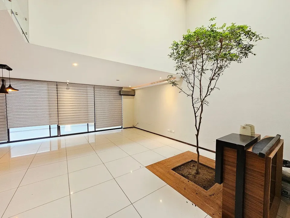 Foto 6 de Residencia con 5 recámaras en Zona Real
