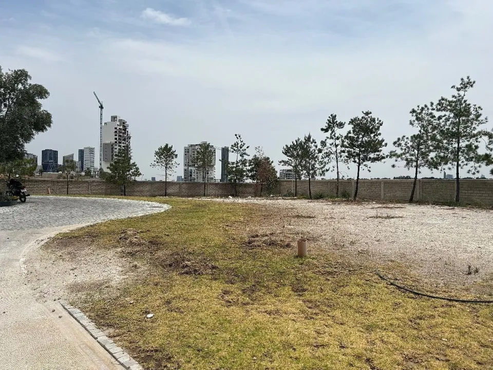 Foto 2 de Terreno en VENTA en PUNTA LOMA