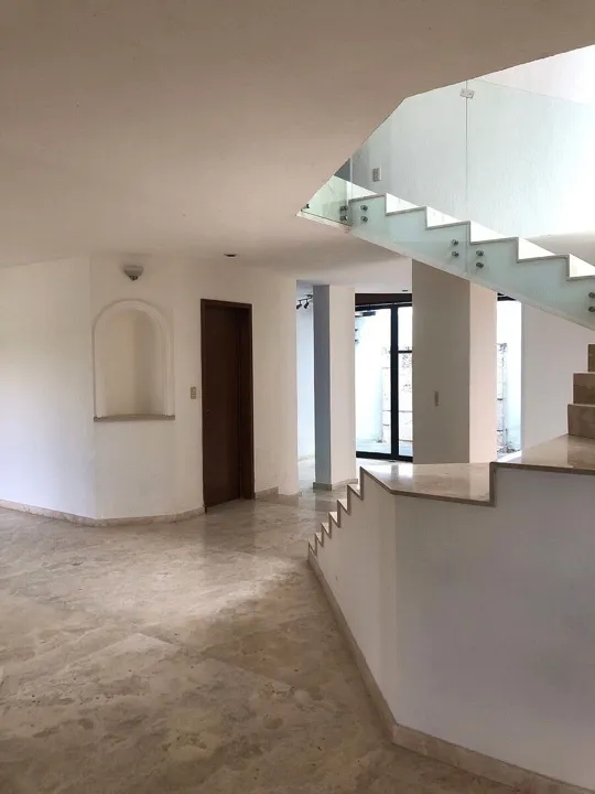 Foto 8 de CASA EN VENTA O RENTA EN JARDÍN REAL, ZAPOPAN.