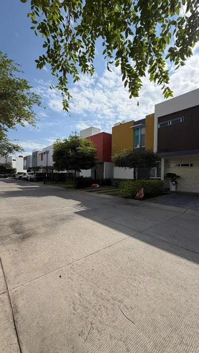 Foto 2 de 🏬 CASA | VENTA | NUEVA GALICIA (COTO BILBAO) |📍TLAJOMULCO DE ZÚÑIGA