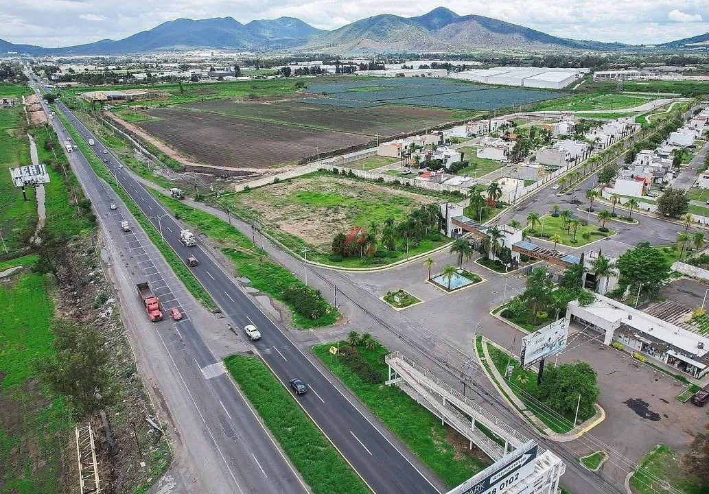Foto 4 de Terrenos en venta Valle de las Flores Guadalajara | Crédito INFONAVIT y Bancario