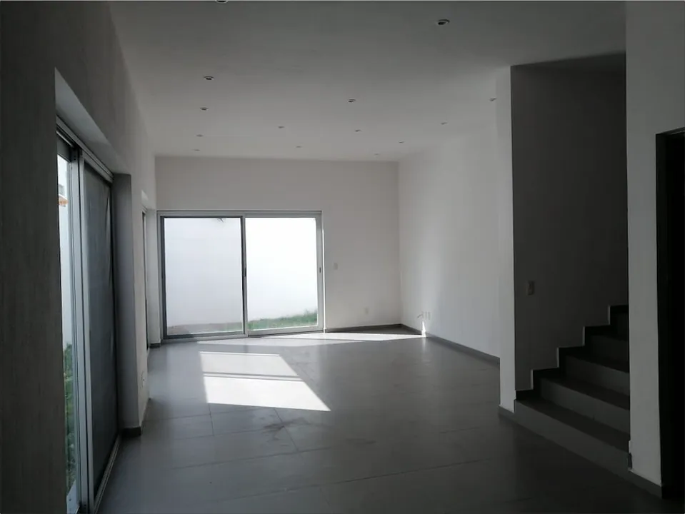 Foto 2 de Casa en Venta, Fracc. La Rioja, Tlajomulco de Zuñiga, Jalisco.