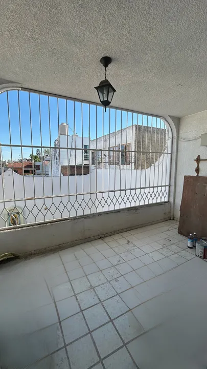 Foto 2 de Casa en Venta en Fraccionamiento Jardines Alcalde - Joaquin Aguirre Berlanga 673