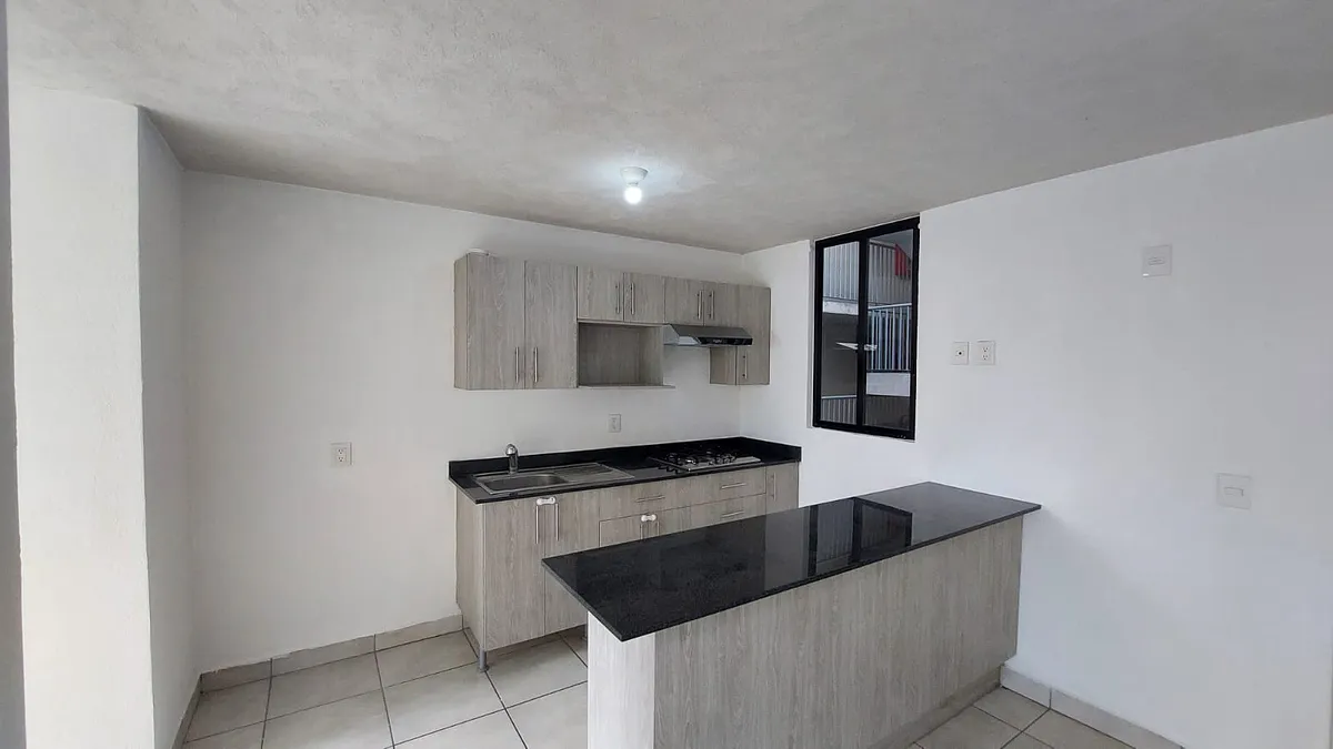 Foto 3 de DEPARTAMENTO EN VENTA PARQUES GUADALAJARA