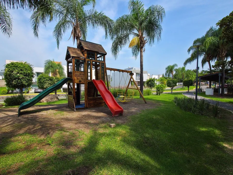 Foto 9 de Terreno en Venta en Sendero las Moras, Tlajomulco