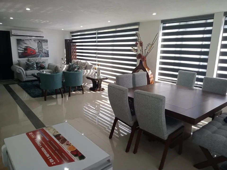 Foto 2 de Casa en Venta Bugambilias, Zapopan