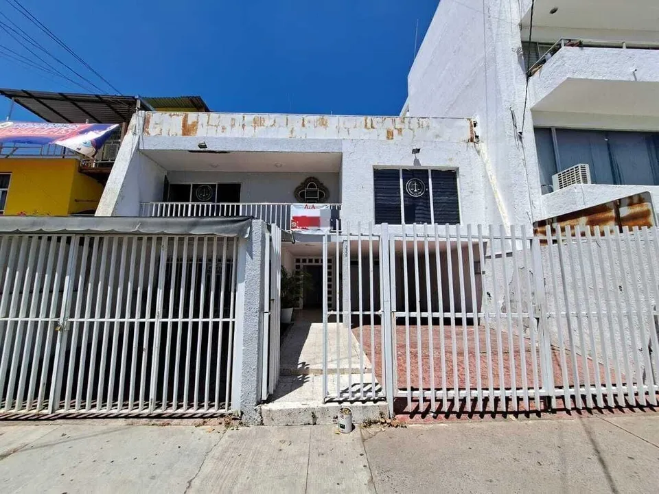 BAJA DE PRECIO TERRENO EN ZAPOPAN CENTRO A UNA CUADRA DE LA BASILICA