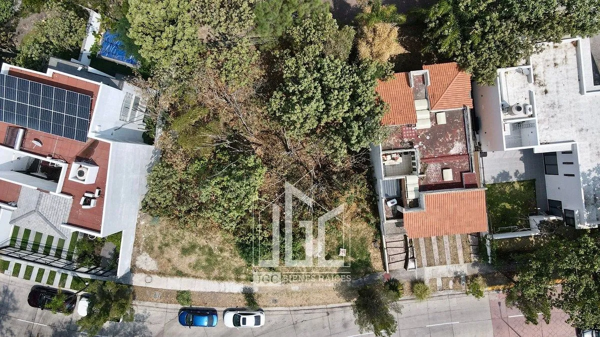 Foto 9 de TERRENO EN VENTA EN CIUDAD BUGAMBILIAS - AV. DEL RENO PTE