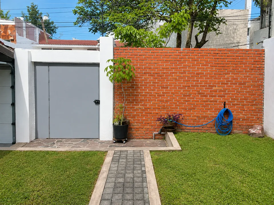 Foto 2 de VENTA Residencia 5 minutos de Expo Guadalajara