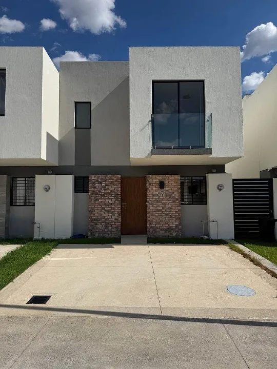 Casa en venta en Boulevard Valle Imperial, Fraccionamiento Alva, Zapopan