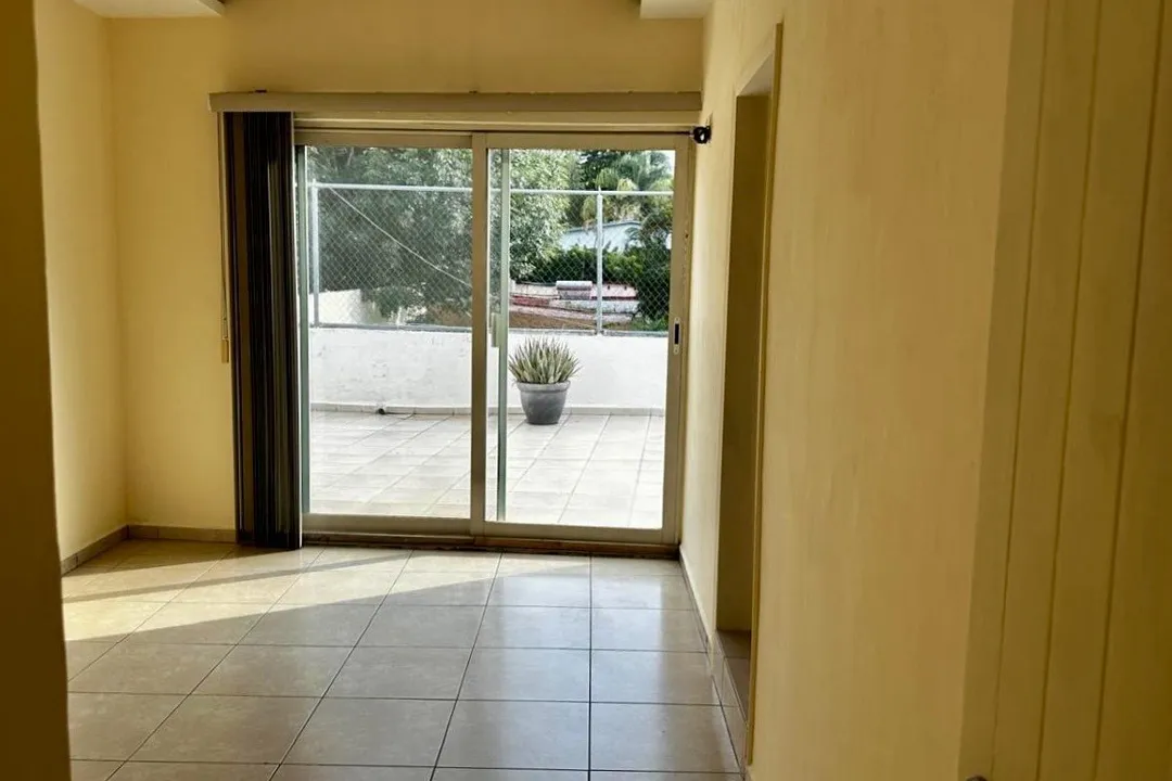 Foto 8 de Casa "duplex" en planta alta a 1 cuadra de López Mateos, 150 M2, 3 recámaras, 2.