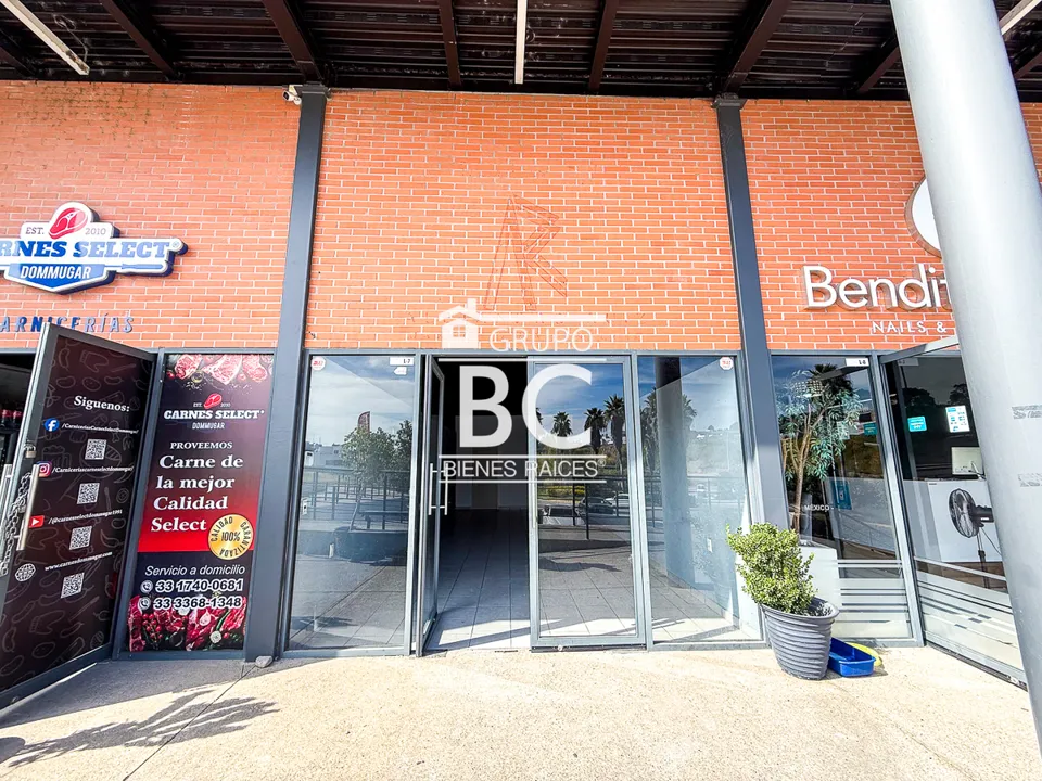 Local Comercial en Renta en Plaza Punto Capital Norte | 65 m² Alta Afluencia