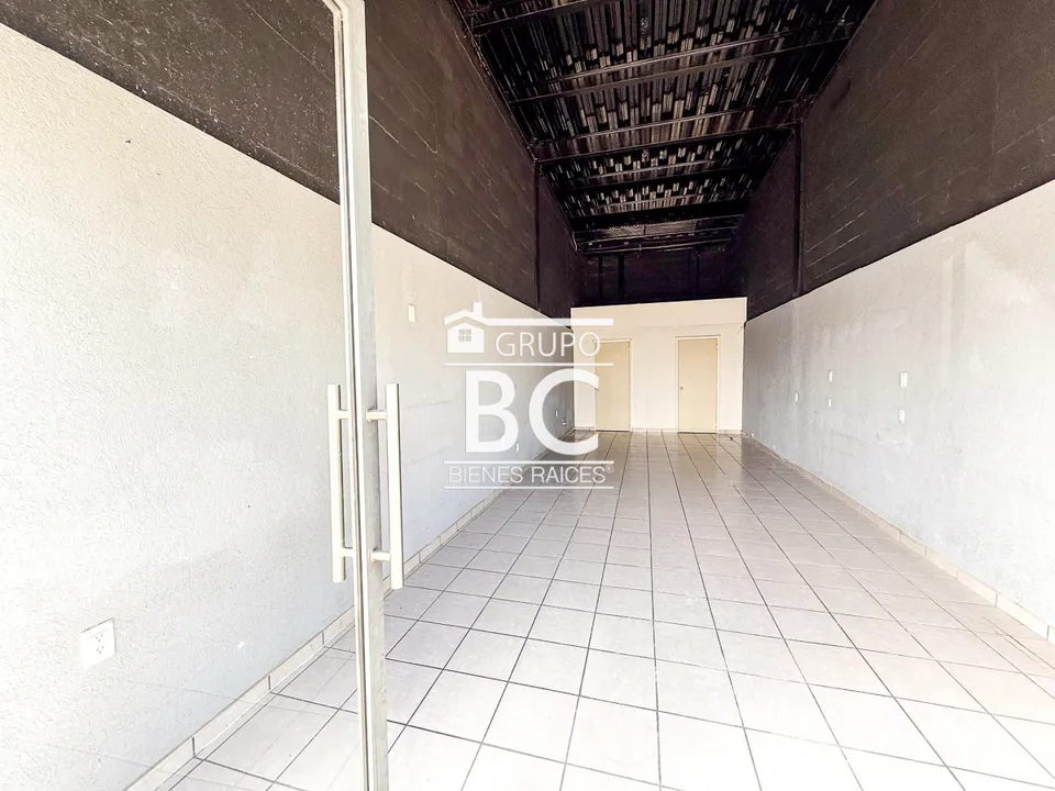 Foto 4 de Local Comercial en Renta en Plaza Punto Capital Norte | 65 m² Alta Afluencia