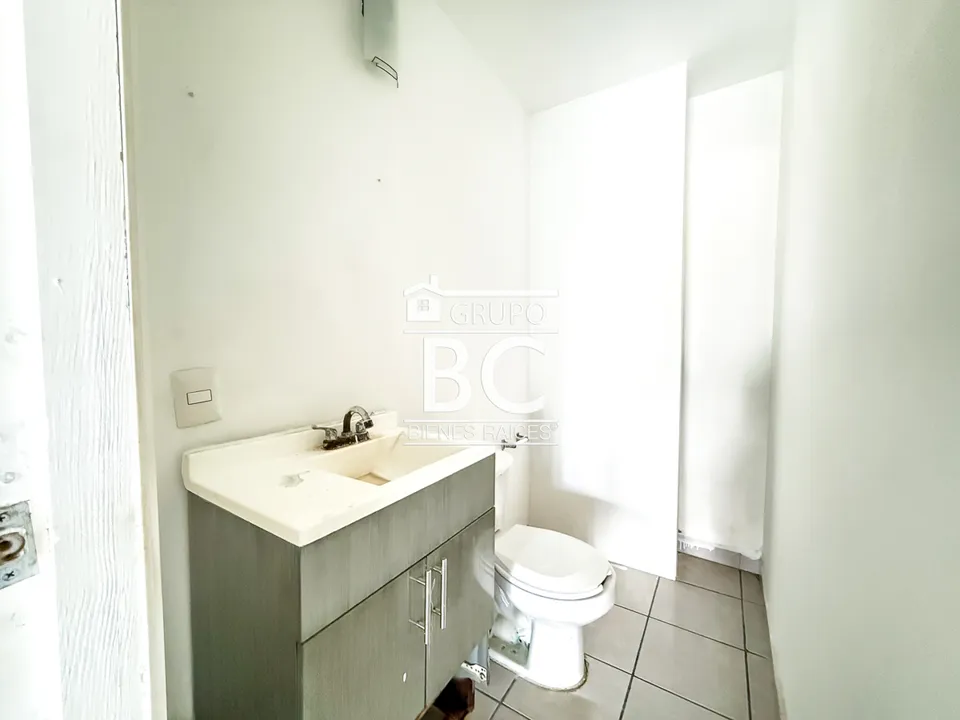 Foto 6 de Local Comercial en Renta en Plaza Punto Capital Norte | 65 m² Alta Afluencia