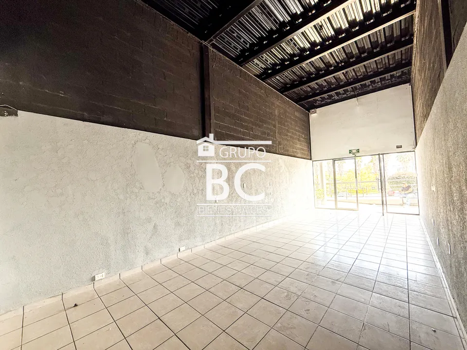 Foto 8 de Local Comercial en Renta en Plaza Punto Capital Norte | 65 m² Alta Afluencia