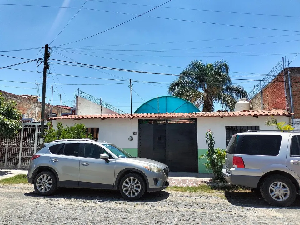 Terraza o terreno en venta en Col Arenales Tapatios
