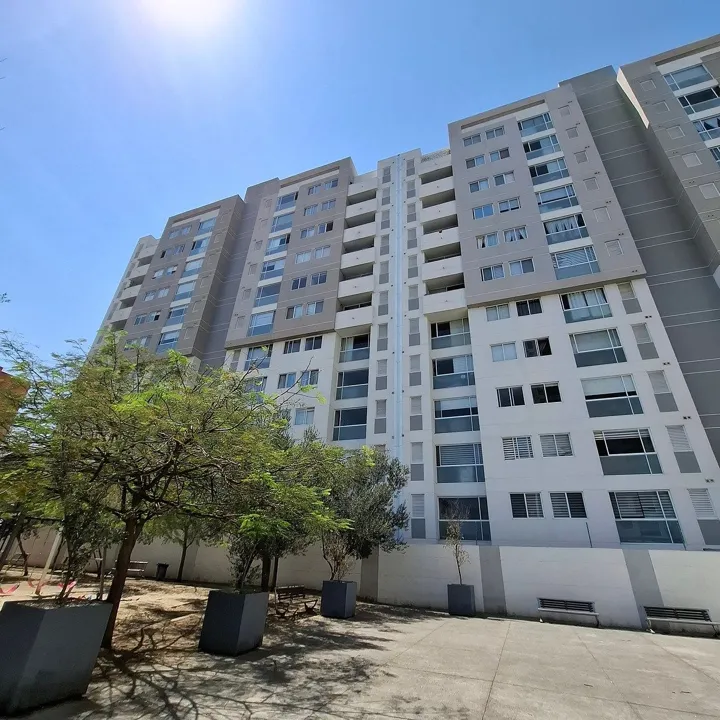 Departamento en Renta en Lomas de Independencia Condominio Tres Lagos