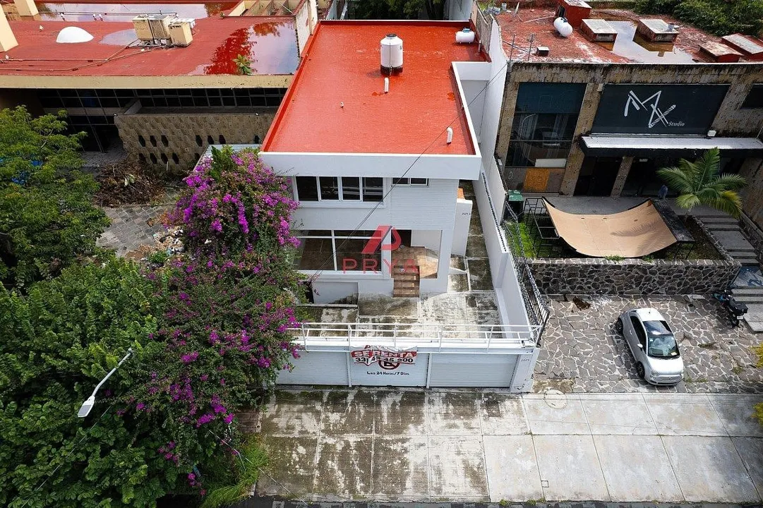 Edificio comercial en renta en Arcos Vallarta Guadalajara para oficinas