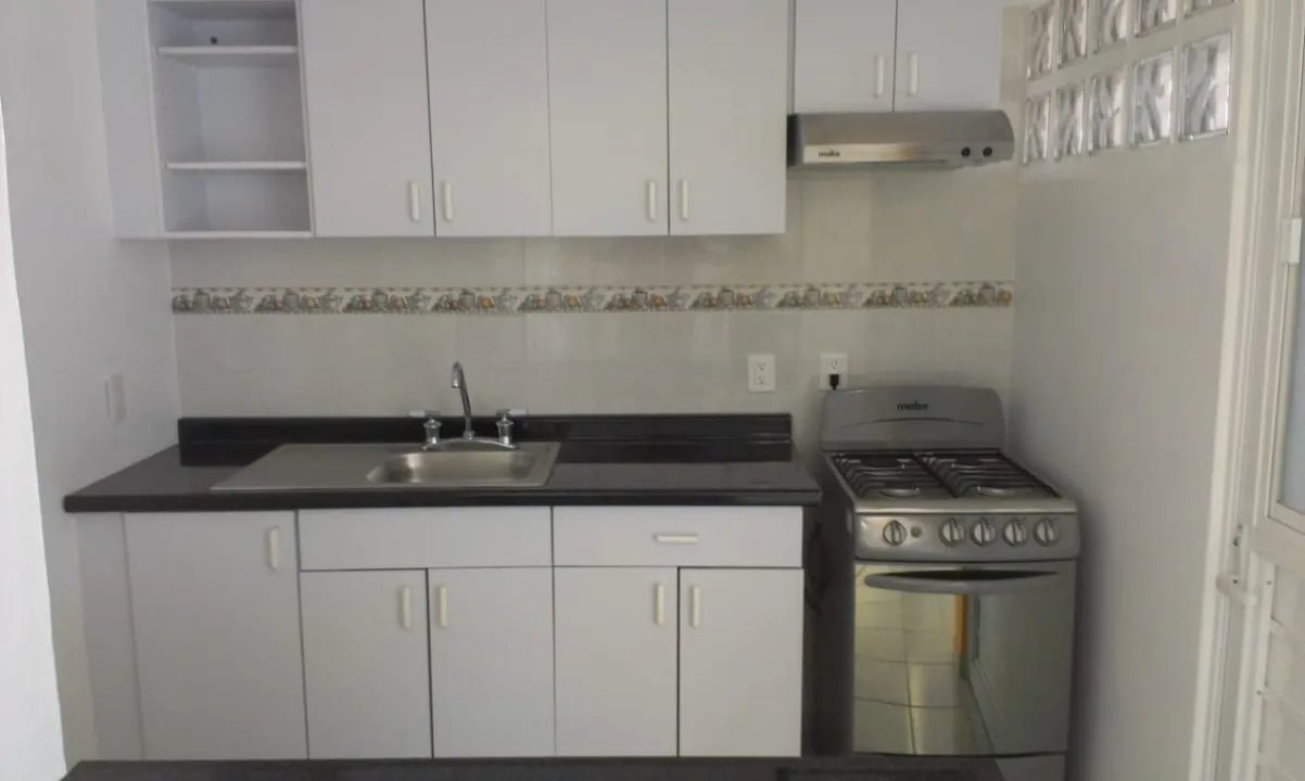 Foto 2 de Departamento en venta en Calle Arista, Santa Teresita, Guadalajara