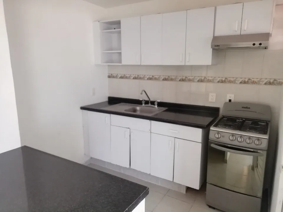 Foto 9 de Departamento en venta en Calle Arista, Santa Teresita, Guadalajara