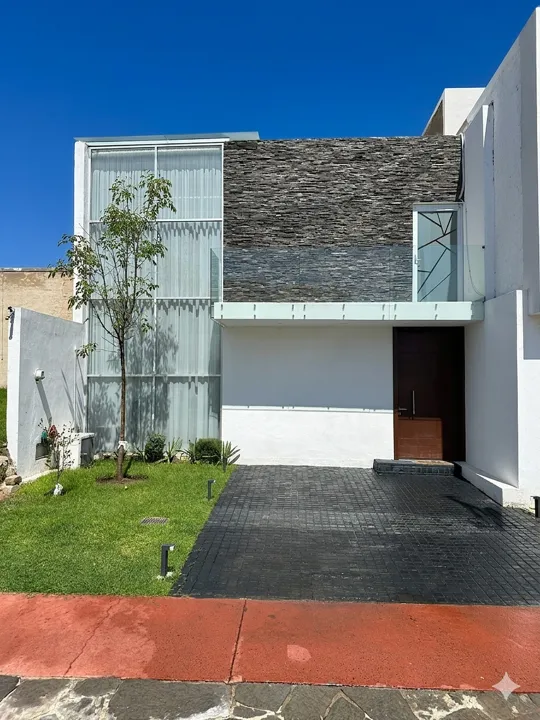 Casa en venta en solares