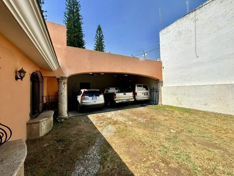 Foto 2 de Casa en venta en Avenida Miguel Hidalgo Y Costilla, Arcos Vallarta, Guadalajara