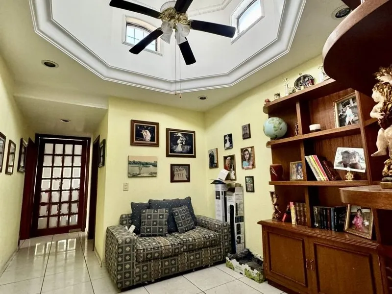 Foto 3 de Casa en venta en Avenida Miguel Hidalgo Y Costilla, Arcos Vallarta, Guadalajara