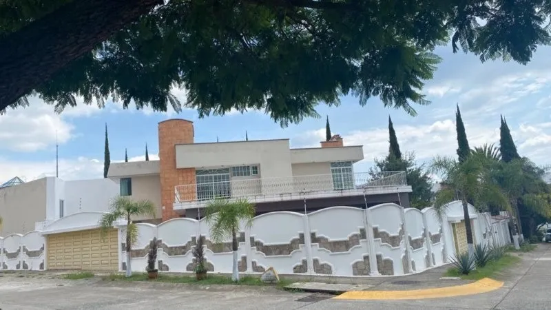 Casa en venta en  del Reno Oriente, Ciudad Bugambilias, Zapopan