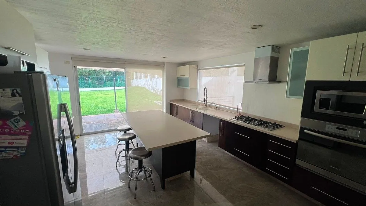 Foto 2 de Se renta casa  con o sin muebles en El Palomar, Zapopan, Jalisco.