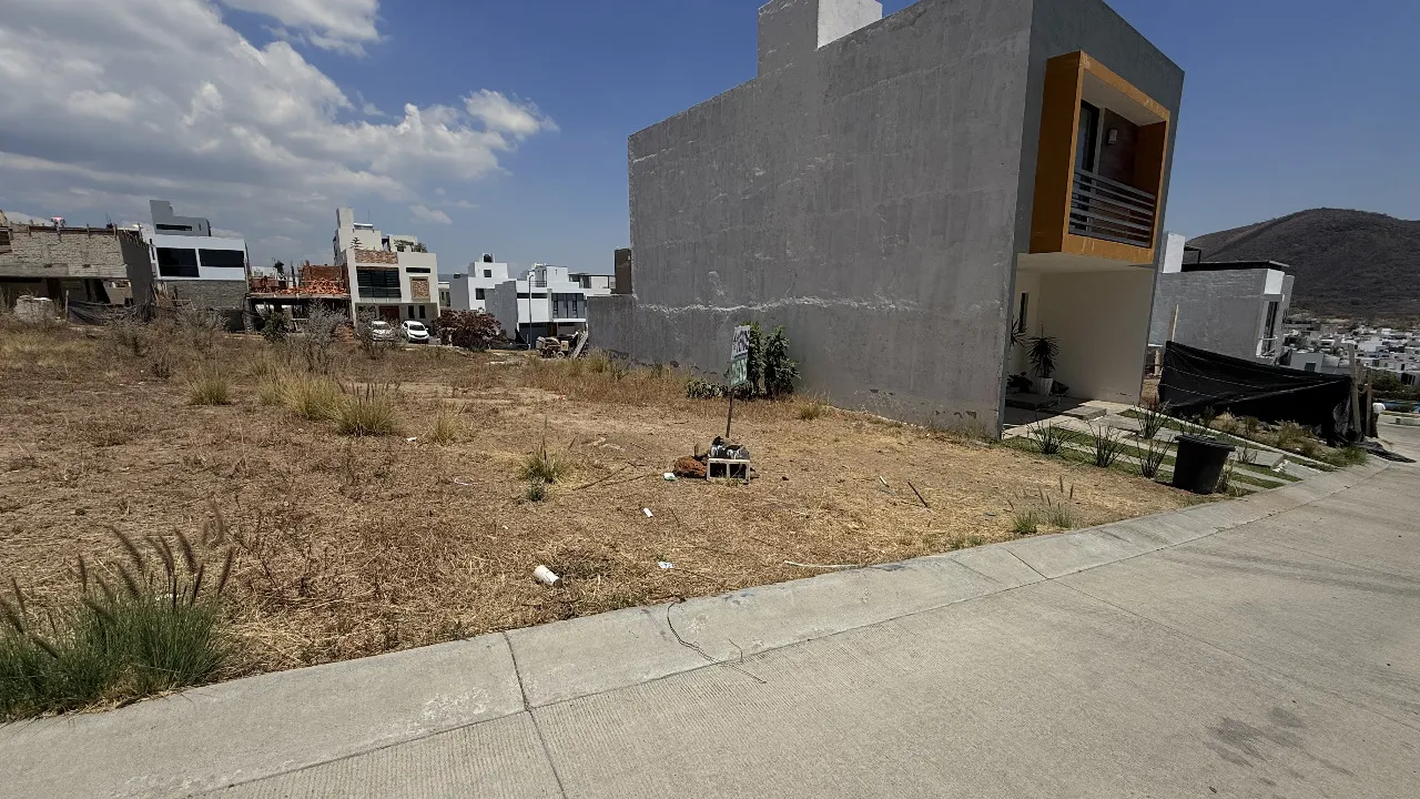 Terreno en venta en Sendero abulli , Senderos de Monte Verde, Tlajomulco de Zúñiga