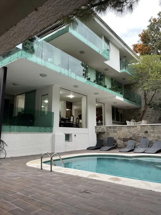 Grandiosa Residencia en Bugambilias