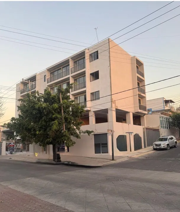 Departamento en venta en Colinas de la Normal - Av Normalistas 313 - Int 1