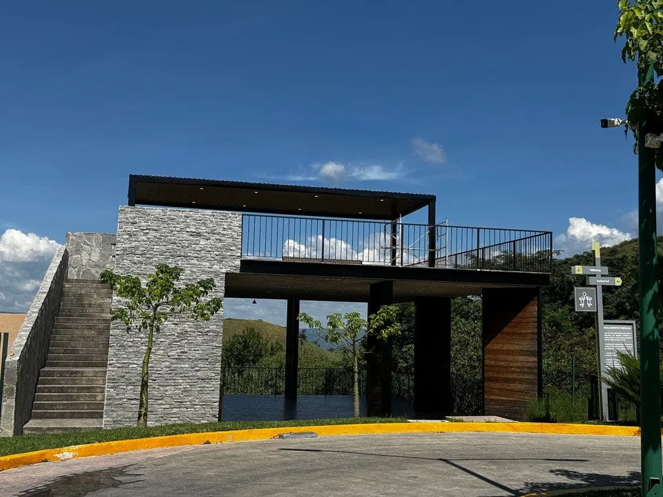 Foto 6 de Terreno Residencial en Venta en Colinas de San Isidro Coto 5