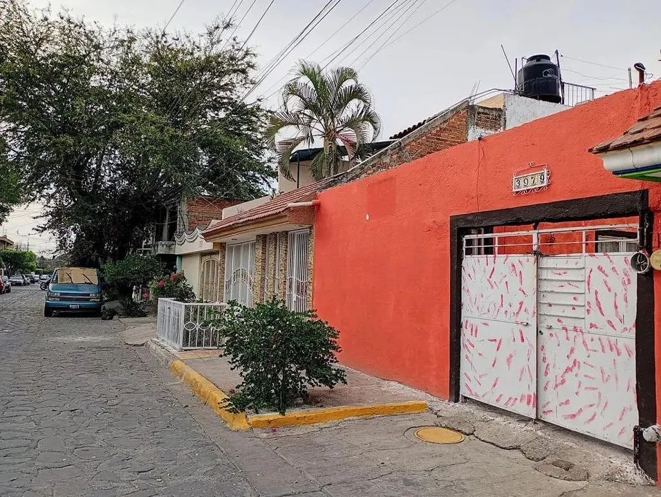 Foto 2 de Oportunidad de inversión casa en colonia Insurgentes