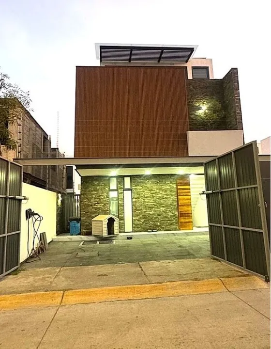 Foto 2 de Casa en venta en Bosques Vllarta, Bosques Vallarta, Zapopan