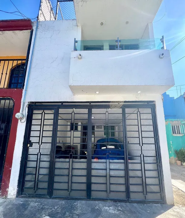 Foto 2 de Casa en venta en Jardines del Valle, Zapopan, Jalisco