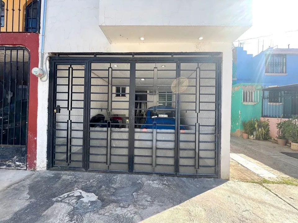 Foto 3 de Casa en venta en Jardines del Valle, Zapopan, Jalisco