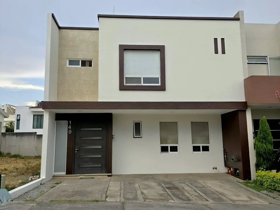 Casa en venta, Fracc. La Cima, Zapopan | RCV-2318