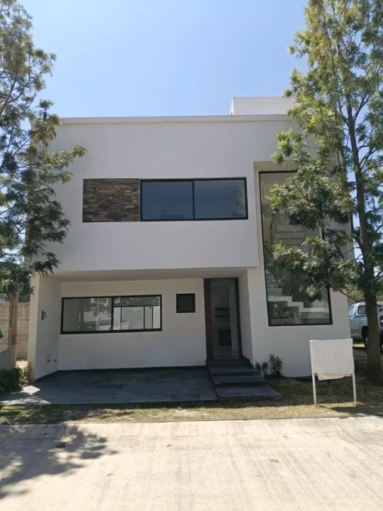 Casa en venta y renta en Paseo Solares, Solares Residencial, Zapopan