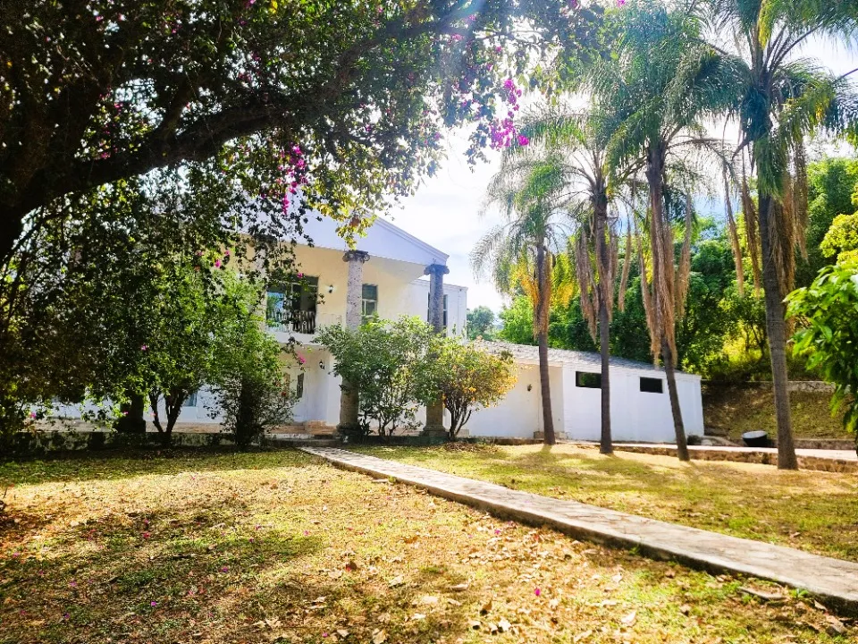 Foto 3 de Casa en venta en Puente Viejo, Las Cañadas, Zapopan