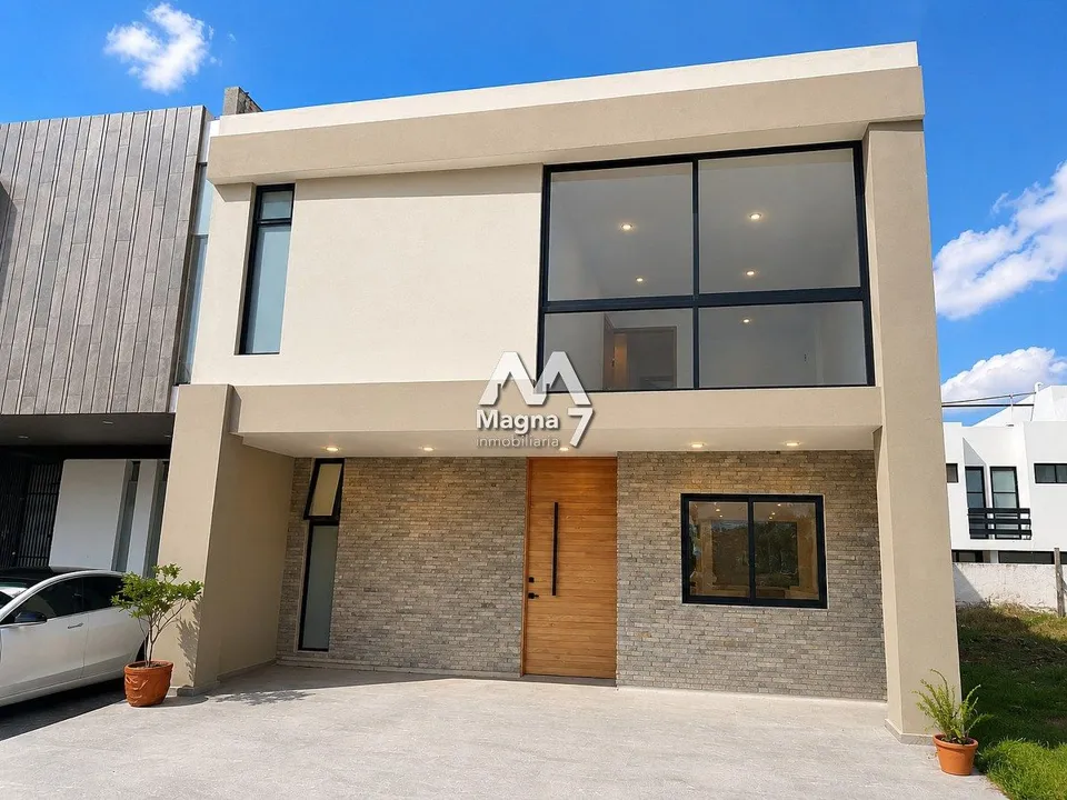 Casa en Renta en Punto Sur | Junto a Plaza Punto Sur