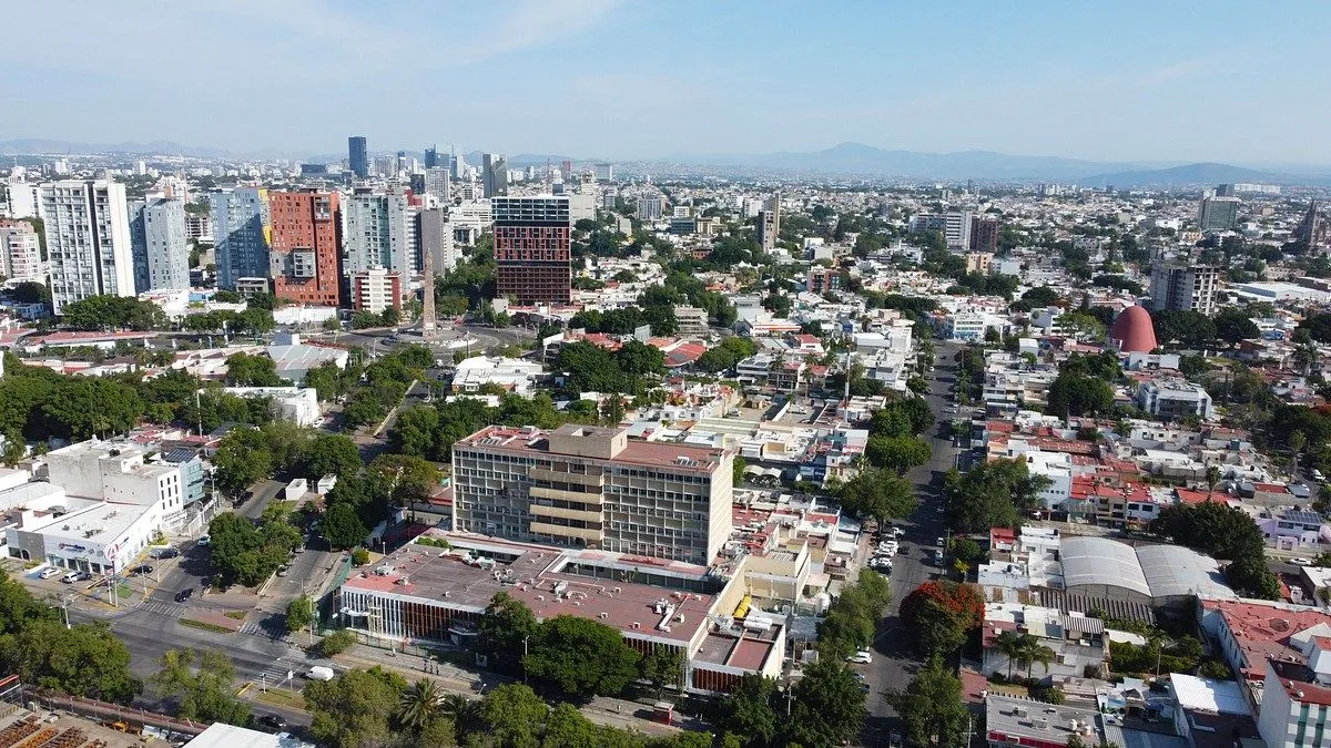 Foto 8 de TERRENO EN VENTA COLONIA AMERICANA, 1,063  M2, IDEAL PARA DESARROLLO VERTICAL, U