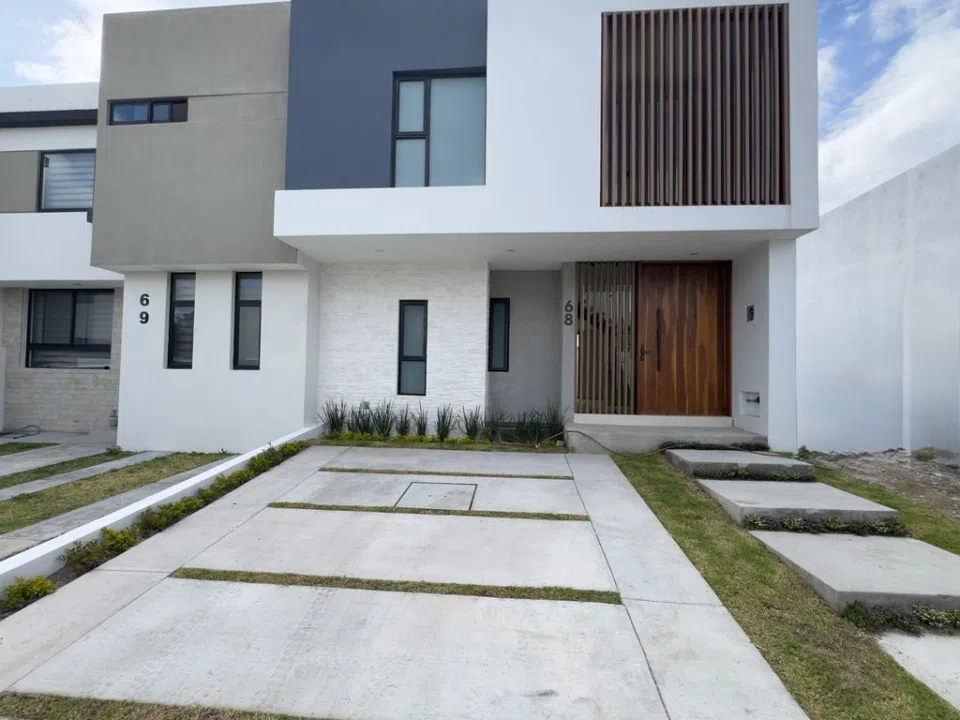 Casa en Av. Casa Fuerte #325 , Tlajomulco de Zúñiga