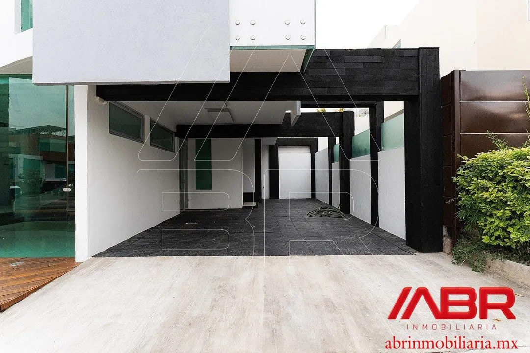 Foto 3 de CASA EN ESQUINA EN PARQUE VIRREYES