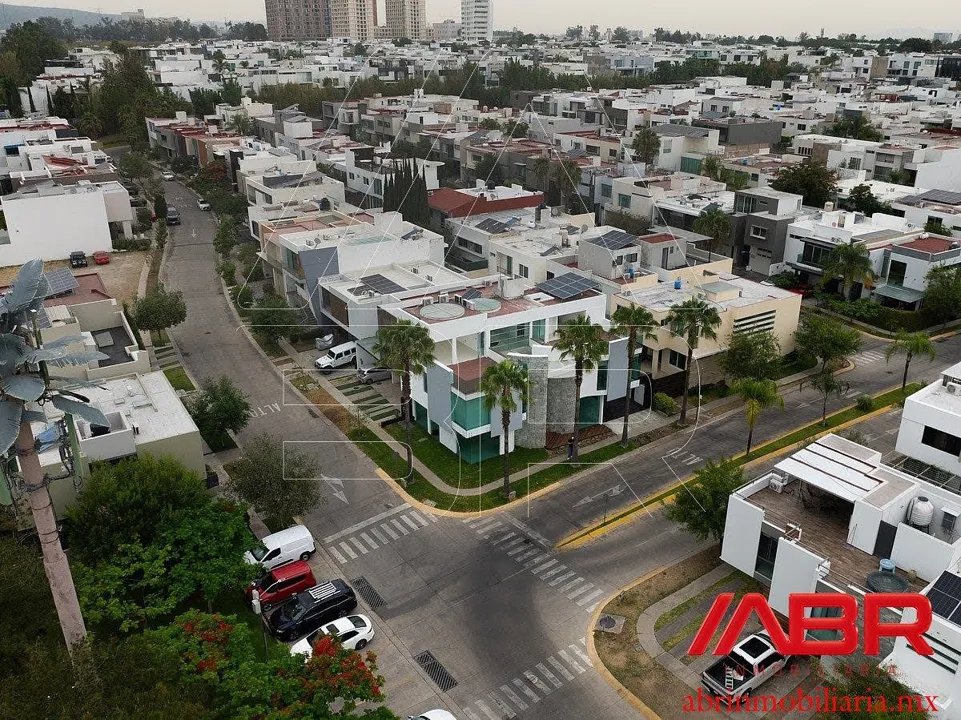 Foto 4 de CASA EN ESQUINA EN PARQUE VIRREYES