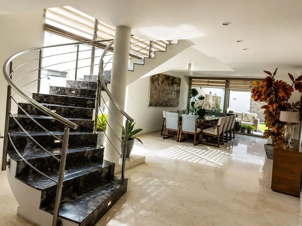 Foto 2 de RESIDENCIA EN VENTA CONDOMINIO PUERTA PLATA ZAPOPAN