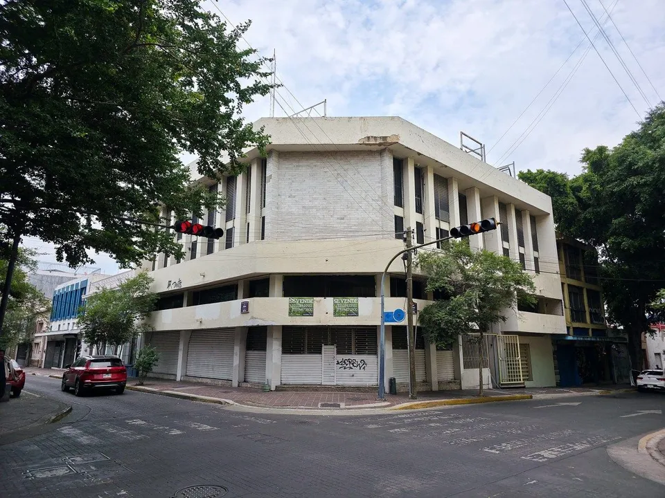 Foto 2 de Edificio de oficinas en venta en el centro de Guadalajara
